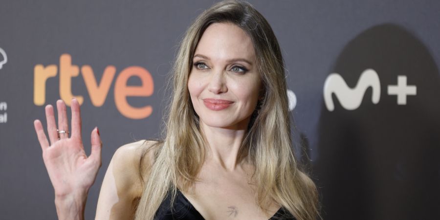 Angelina Jolie