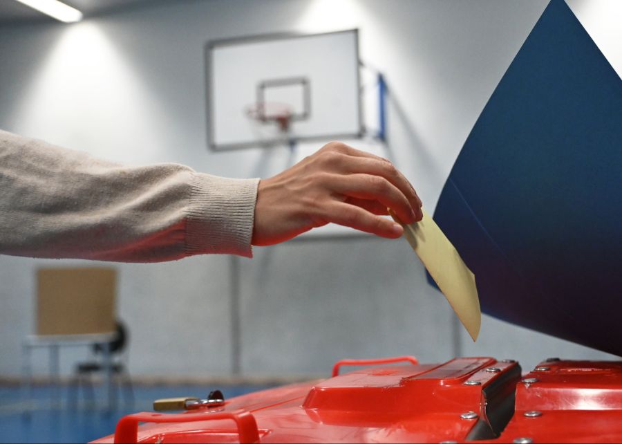 Entscheidend ist: Die Stimme muss spätestens am Wahltag abgegeben werden. (Symbolbild)