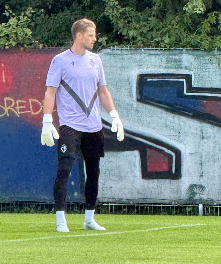 Mit Jonas Omlin kehrt ein international erfahrener Keeper zurück in die Schweiz zum FC Basel.