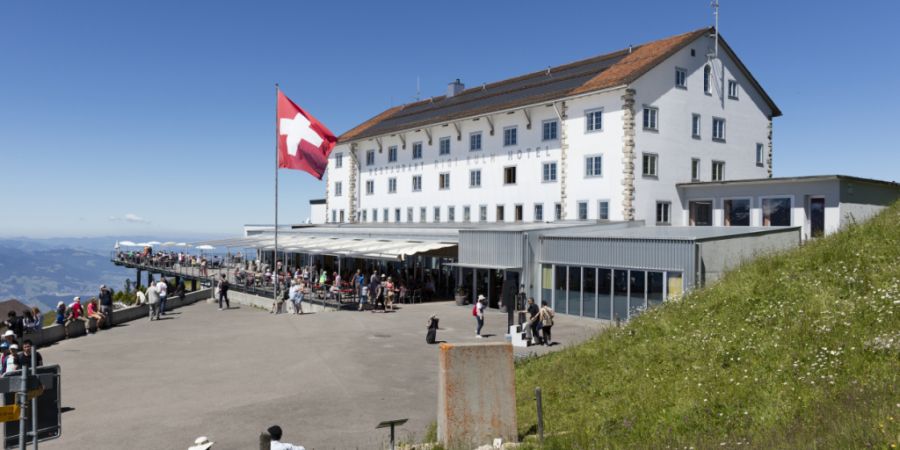 Auch im Monat Juni sind die Übernachtungszahlen in Schweizer Hotels gegenüber dem Vorjahr zurückgegangen. Grund dafür sind die sinkenden Besucherzahlen aus Asien.(Symbolbild)