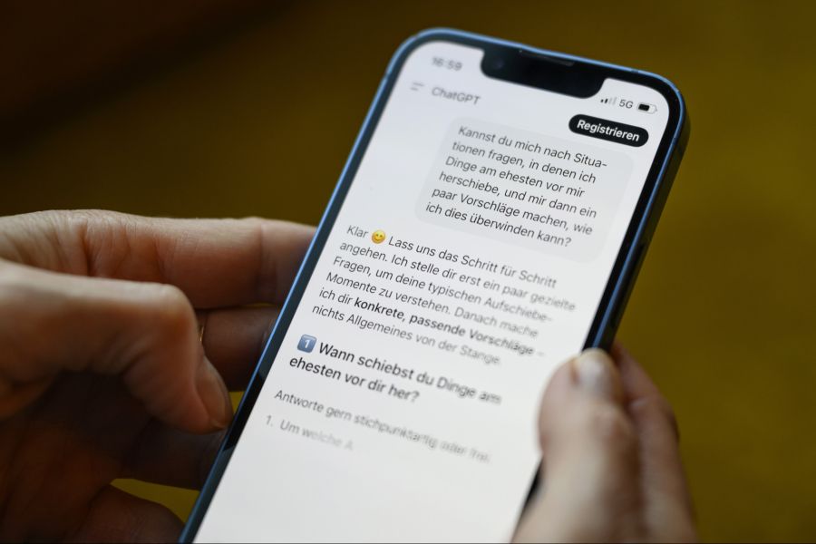 Ein Marketingexperte sieht ein enormes Werbepotenzial, da ChatGPT den Gesprächskontext kennt.