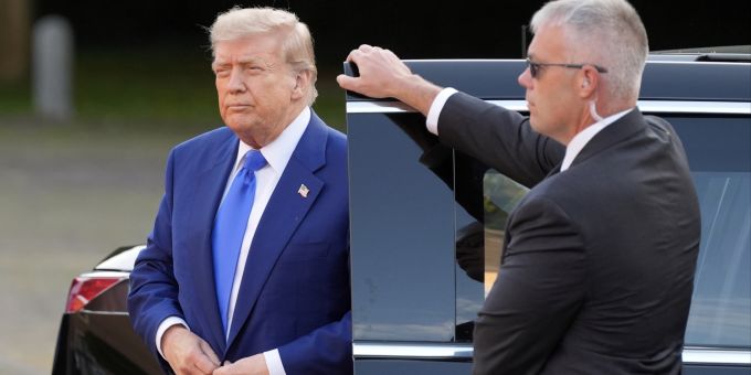 Als Gast des niederländischen Königspaares wohnt der US-Präsident während des zweitägigen Gipfels in Den Haag im Schloss Huis ten Bosch. Nato trump