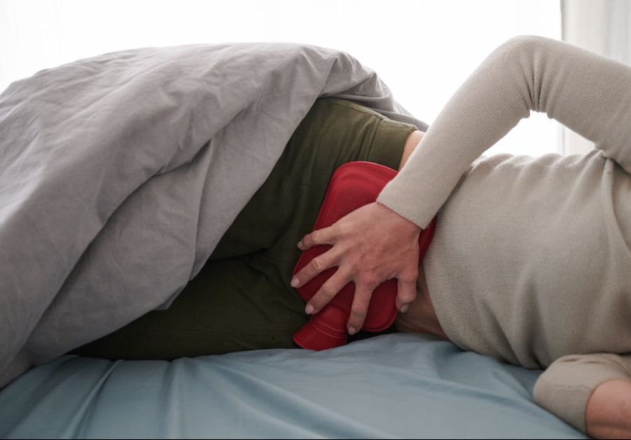 Endometriose erfordert mehr Forschung und Aufklärung für Betroffene. (Symbolbild)