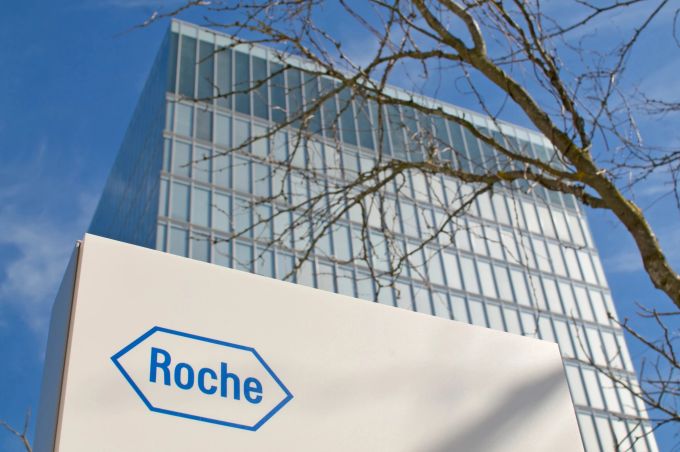 Der Basler Pharmakonzern Roche plant neue Standorte in mehreren Bundesstaaten der USA. (Archivbild) roche usa investition symbol