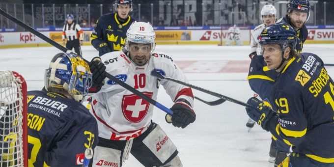 Andres Ambühl steht in Kloten im Mittelpunkt. Andres Ambühl