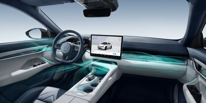Im Innenraum punktet der 001 mit hochwertigen Materialien, modernster Technologie und grosszügigem Platzangebot. Zeekr 001