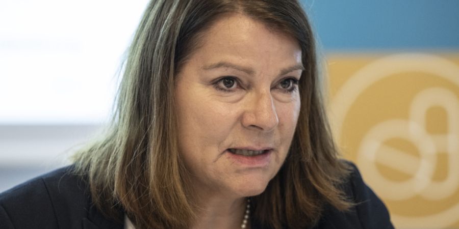 Verena Nold tritt nach 13 Jahren als Direktorin von Santésuisse ab und gab bei «CH Media» ein Abschlussinterview.