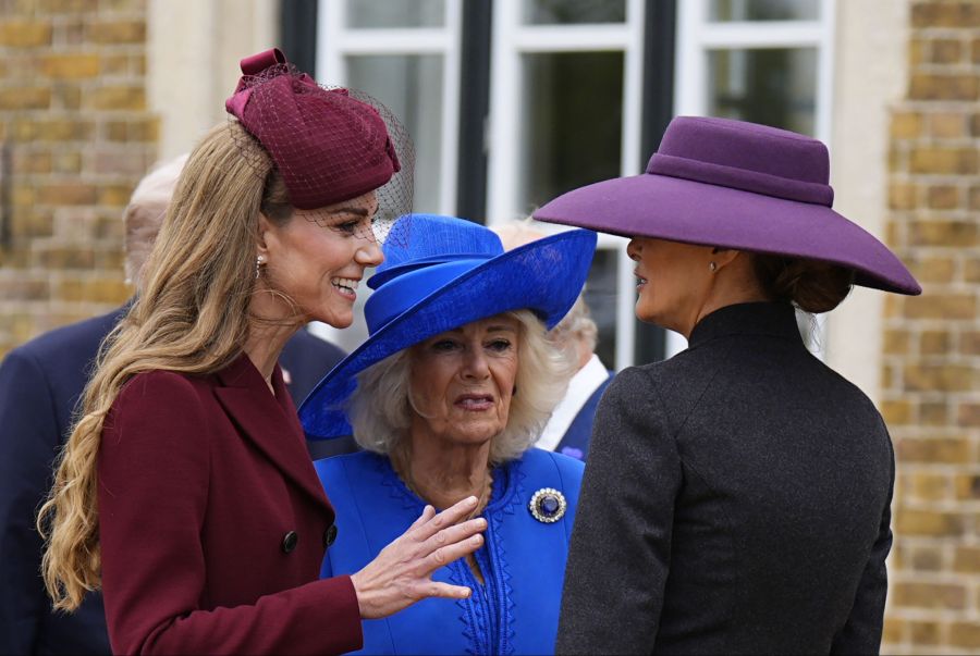 Auch Prinzessin Kate, Queen Camilla und Melania Trump scheinen sich gut zu verstehen.
