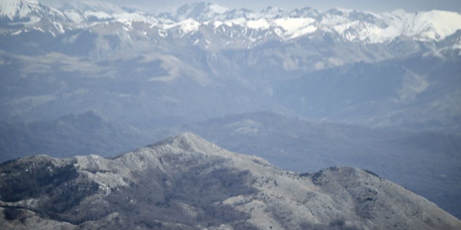 ARCHIV - Berge in Montenegro. Foto: Soeren Stache/dpa/Archiv