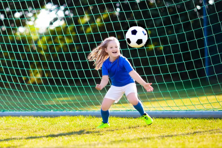 Mädchen Fussball.