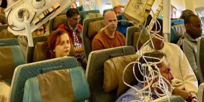 Horror-Turbulenzen - Jetzt führt Singapur-Airline neue Gurt-Regeln ein