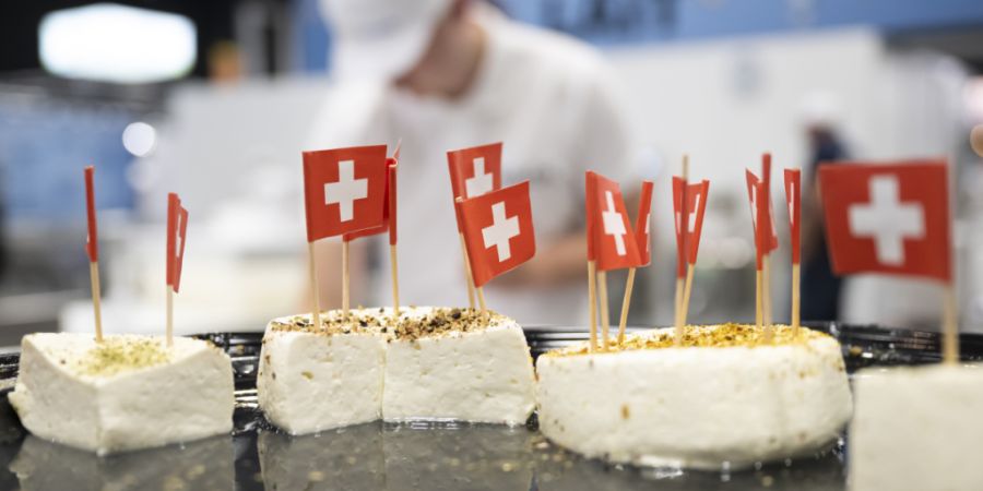 Die Schweiz hat im vergangen Jahr etwas mehr Käse konsumiert. Fast zwei Drittel davon kam aus inländischer Produktion. (Archivbild)