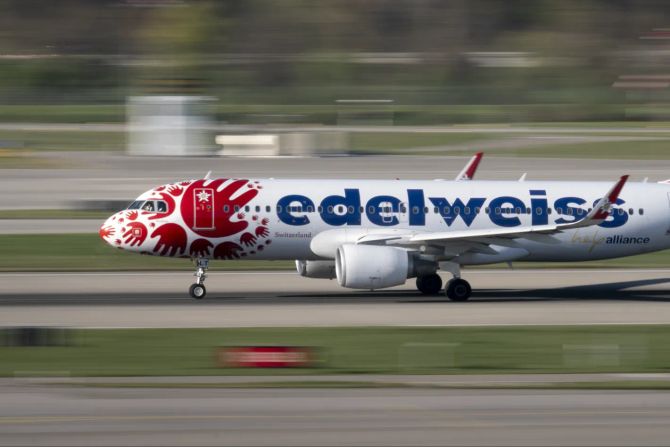 Edelweiss Flugzeug