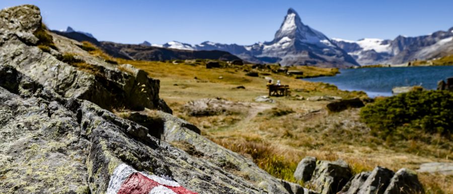Vor allem auch Touristen aus Asien wollen einmal im Leben eine live-Sicht aufs Matterhorn haben.