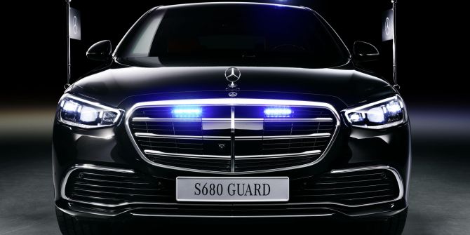 Mercedes Benz S680 Guard