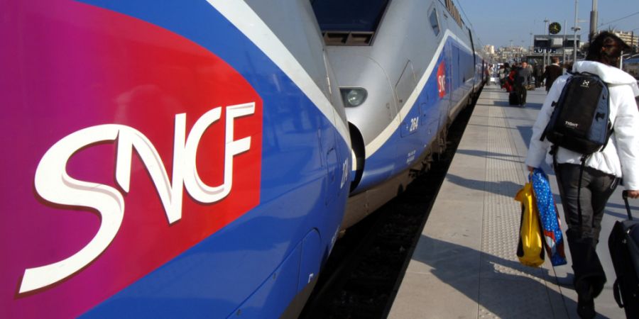 Make-up-Tipps und Figurtricks für Bahnpersonal? Die SNCF sorgt mit ihrem Eleganz-Leitfaden für Empörung – und zieht die Broschüre schnell wieder zurück. (Archivbild)