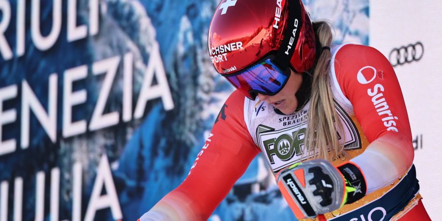 Corinne Suter Abfahrt