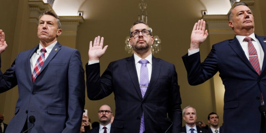 dpatopbilder - Rodney Scott, Beauftragter der US Customs and Border Protection, Joseph Edlow, Direktor der US Citizenship and Immigration Services und Todd Lyons, amtierender Direktor d...