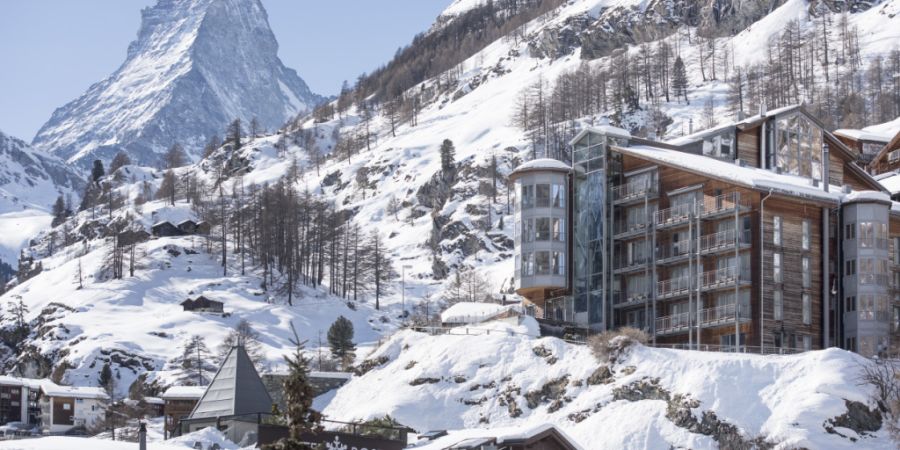 Im Februar 2026 übernachteten mehr Gäste in Schweizer Hotels als noch vor Jahresfrist. Die Zahl der Logiernächte stieg laut ersten Angaben des Bundesamts für Statistik um 2,1 Prozen...