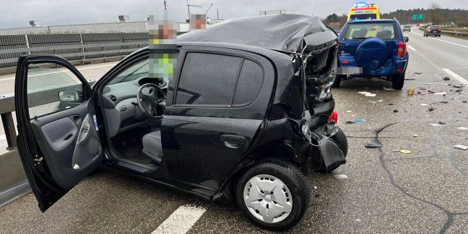 Auffahrkollision auf der A5 bei Luterbach. Auffahrkollision auf A5