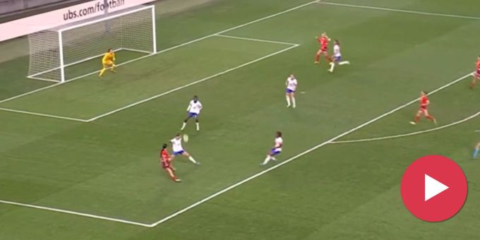 2:1 gegen Frankreich - Dieses Traumtor beschert Frauen-Nati den Sieg