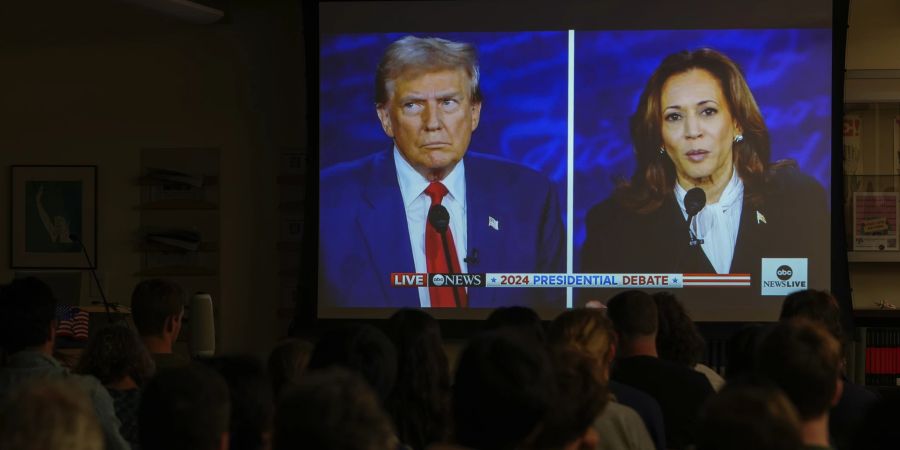 Kamala Harris wirkte bei der TV-Debatte locker - Donald Trump hingegen genervt und aggressiv.