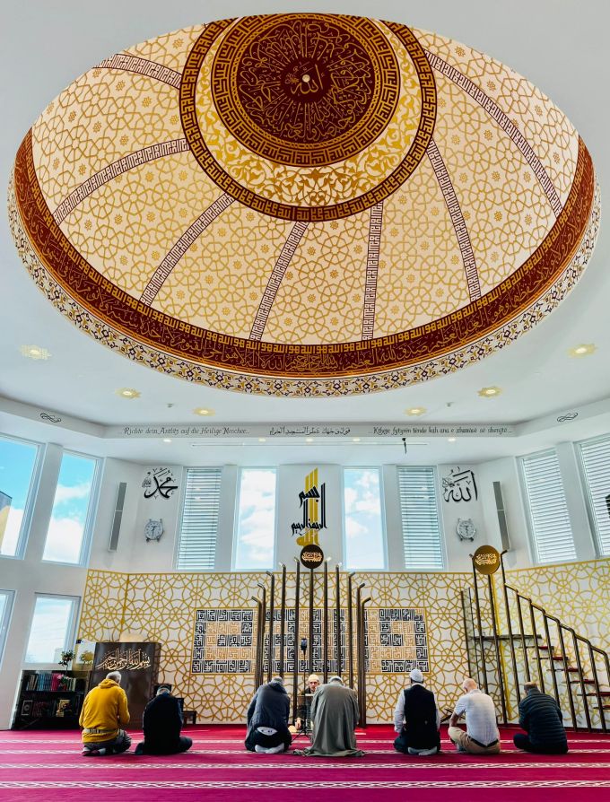 Die Moschee Ebu-Hanife in Grenchen SO. Moschee Grenchen