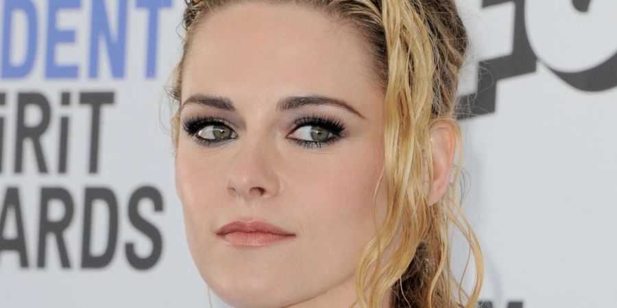 Kristen Stewart wird ihren ersten abendfüllenden Spielfilm inszenieren.