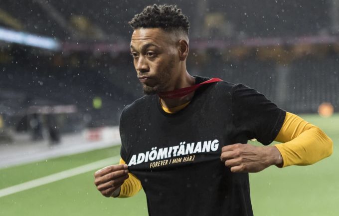 Guillaume Hoarau YBMeisterheld feiert CupTitel in La Réunion Nau.ch