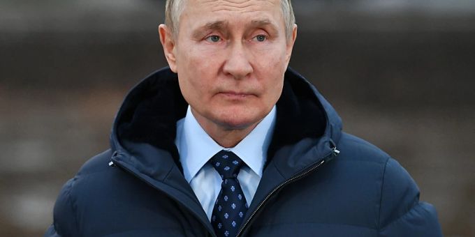 Nach Angaben des Gastgeberlandes Indonesien wird Wladimir Putin wahrscheinlich nicht am Gipfel der G20-Staaten teilnehmen. Foto: Maksim Blinov/Pool Sputnik Kremlin/AP/dpa wladimir putin