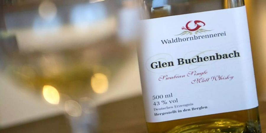 Das umstrittene Etikett auf einer Whisky-Flasche