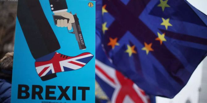 Ein Plakat von Brexit-Gegner.