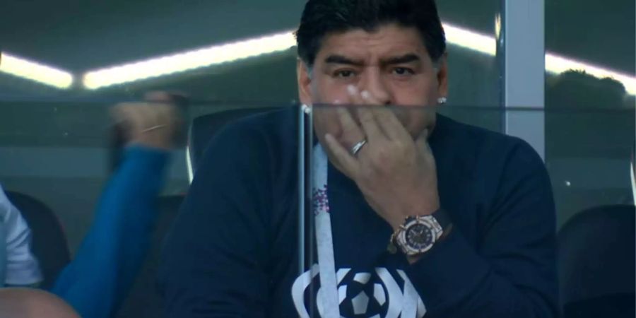 Diego «Die Hand Gottes» Maradona übte Kritik an der Schiri-Leistung im Spiel England gegen Kolumbien.