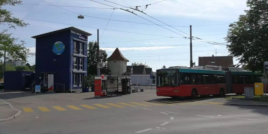 Bahnhof Nidau - Google Maps