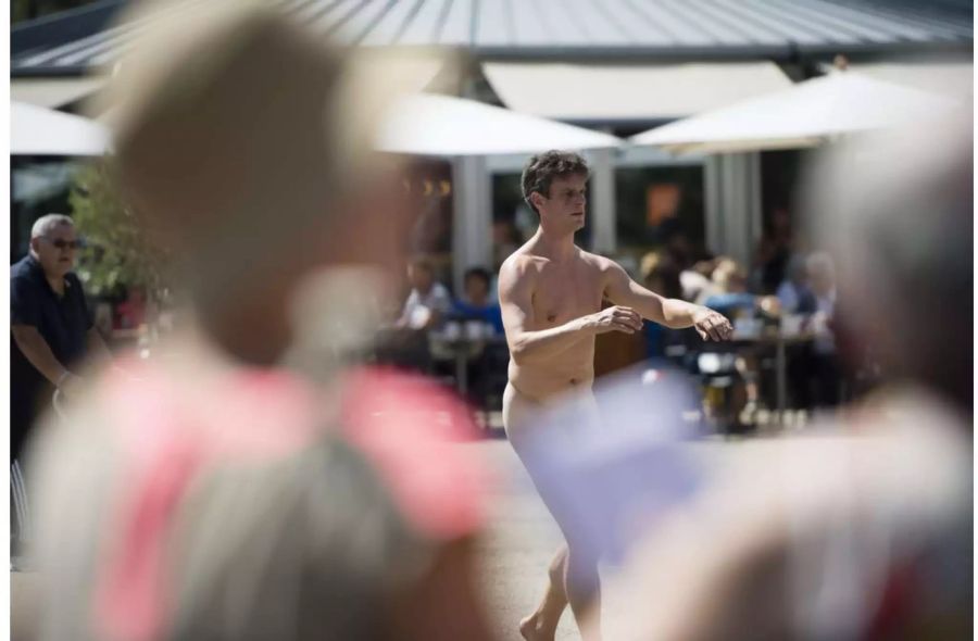 Artist auf dem «Body and Freedom»-Festival in Zürich 2015 - Keystone