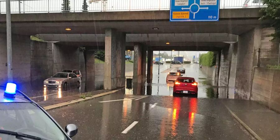 Heftige Unwetter setzen Frauenfeld TG unter Wasser