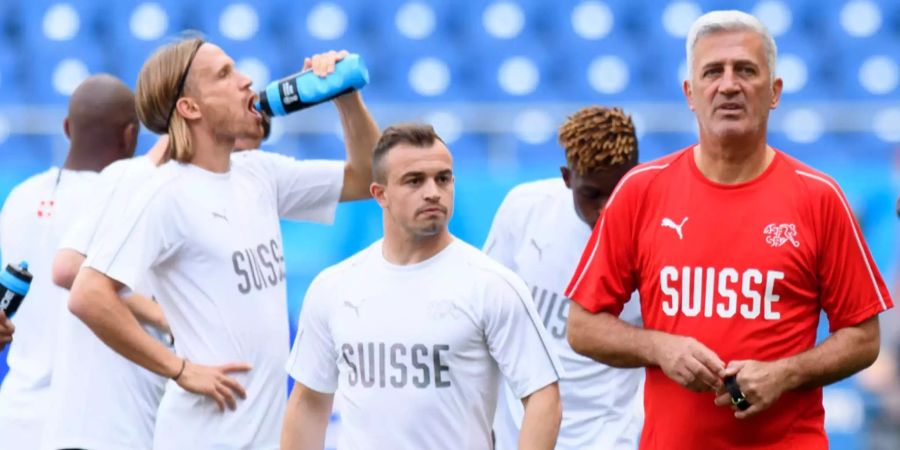 Muskeln statt Grösse: Xherdan Shaqiri mit der Nati im Training