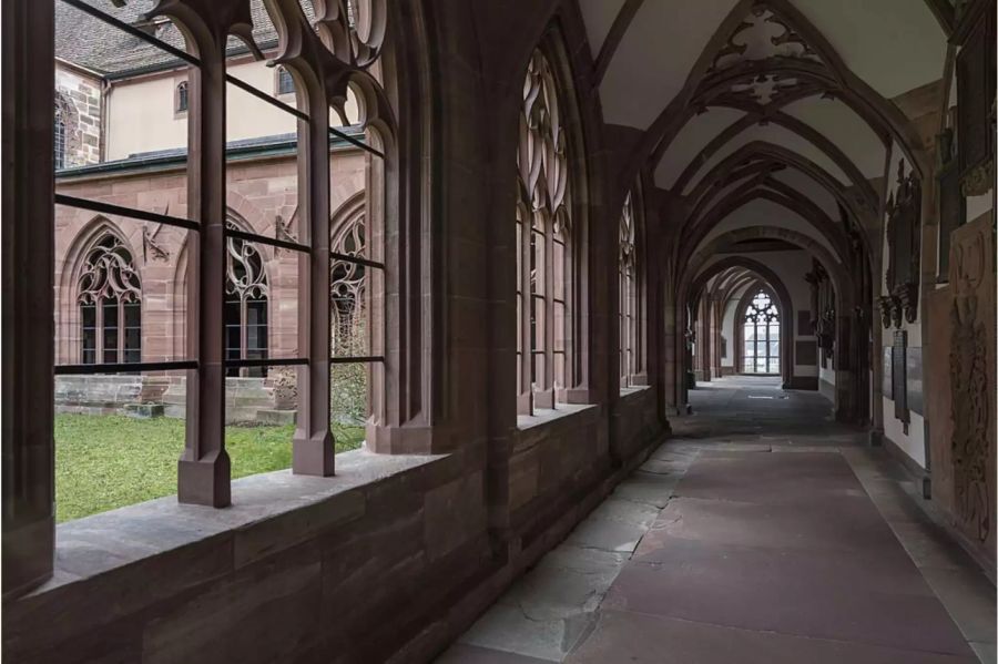 Münstergang in Basel - Keystone