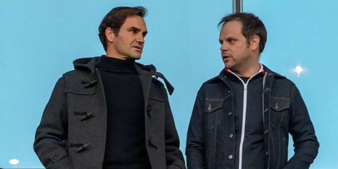 Roger Federer und sein Trainer und Freund Severin Lüthi im St. Jakob-Park. Roger Federer und sein Trainer und Freund Severin Lüthi im St. Jakob-Park.