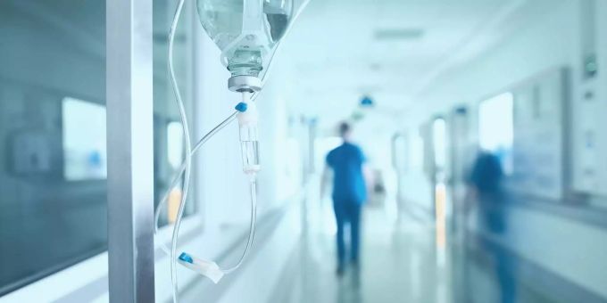 Ein Tropf in einem Spital Ein Tropf in einem Spital