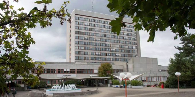 Das Kantonsspital Baselland auf dem Bruderholz in Binningen BL. Das Kantonsspital Baselland auf dem Bruderholz in Binningen BL.