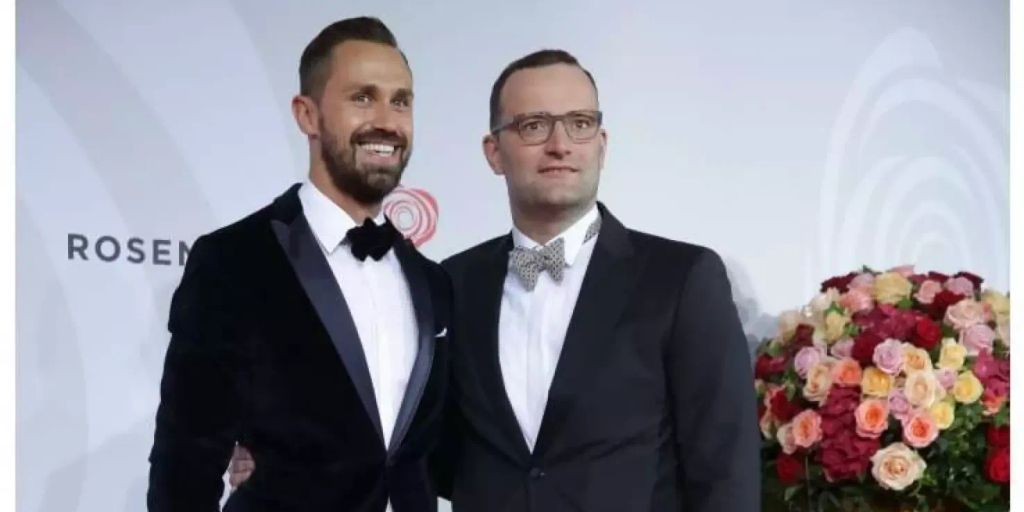 Jens Spahn Zeigt Seinen Schonen Ehemann Daniel Funke Jens Spahn Zeigt Seinen Schonen Ehemann Daniel Funke