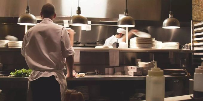 In der Schweizer Gastronomie fehlt es an Personal. Gastronomie Schweiz