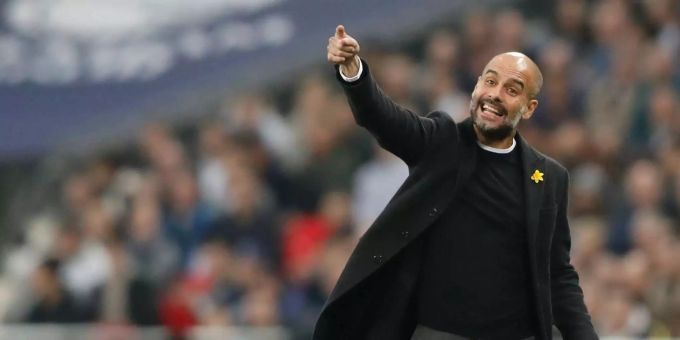 Pep Guardiola und Manchester City gewinnen zum zweiten Mal in Folge die englische Meisterschaft. Manchester City Guardiola Liverpool