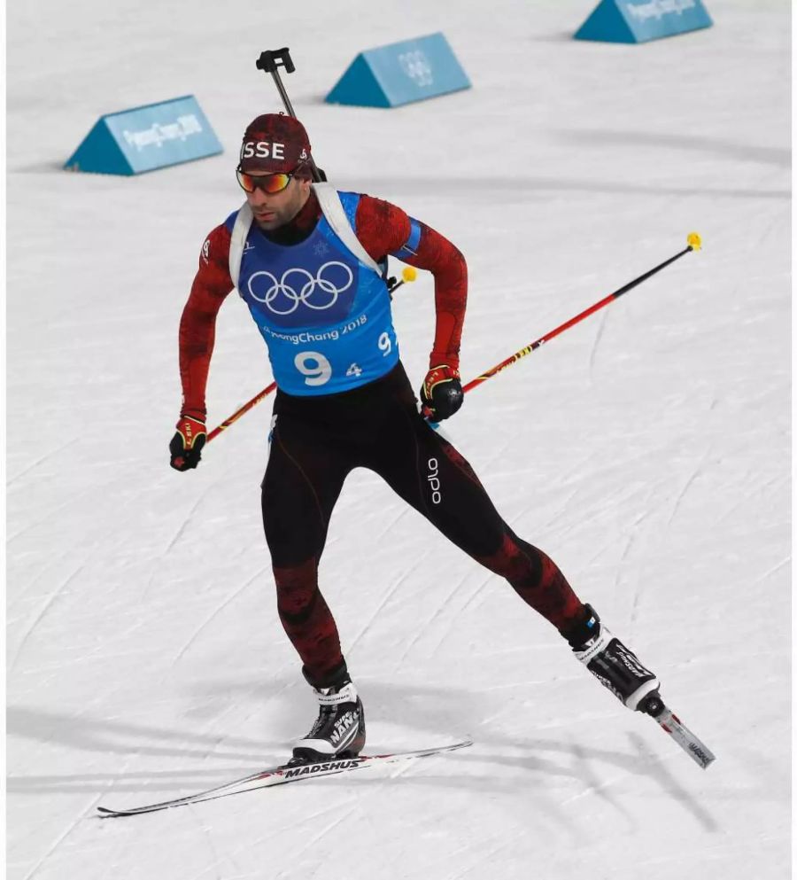 Kein Exploit bei der Biathlon-Mixed-Staffel. Serafin Wiestner läuft als 13. ins Ziel.