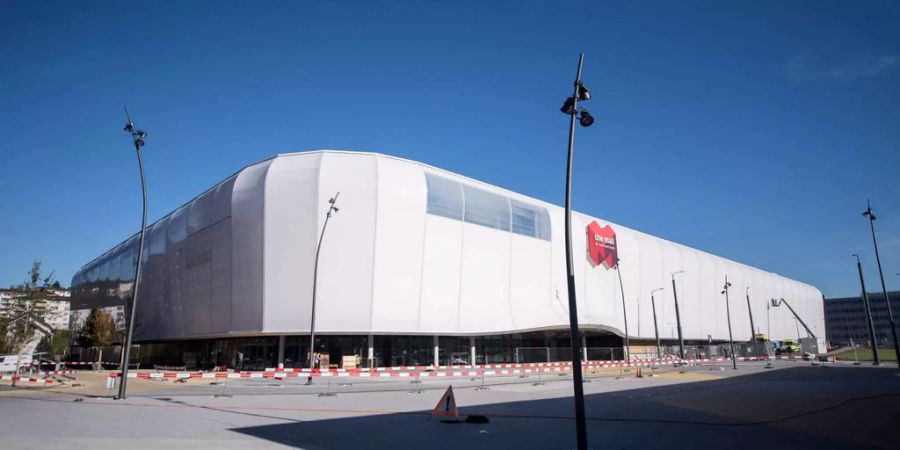 Aussensicht des zweitgrössten Shoppingcenters «Mall of Switzerland» in Ebikon im Kanton Luzern.