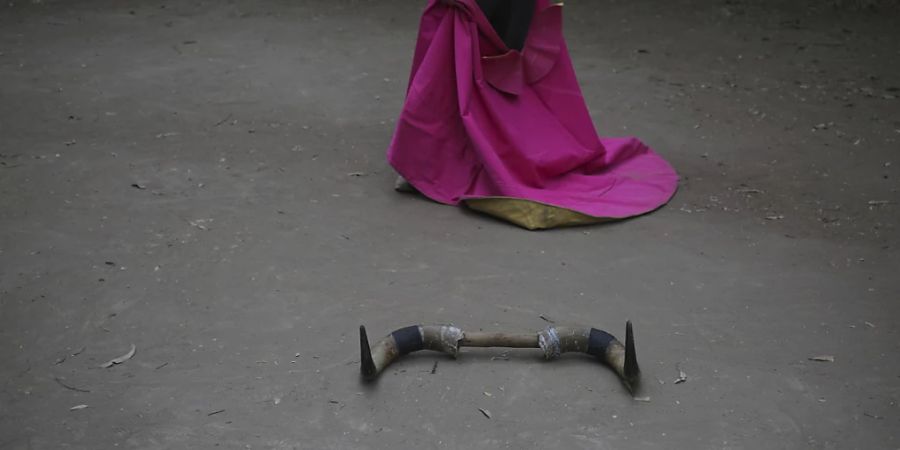 Ein Stierkämpfer trainiert in einem Park von Mexiko-Stadt. Der nächste Stierkampf wäre am Sonntag geplant gewesen. (Archivbild)