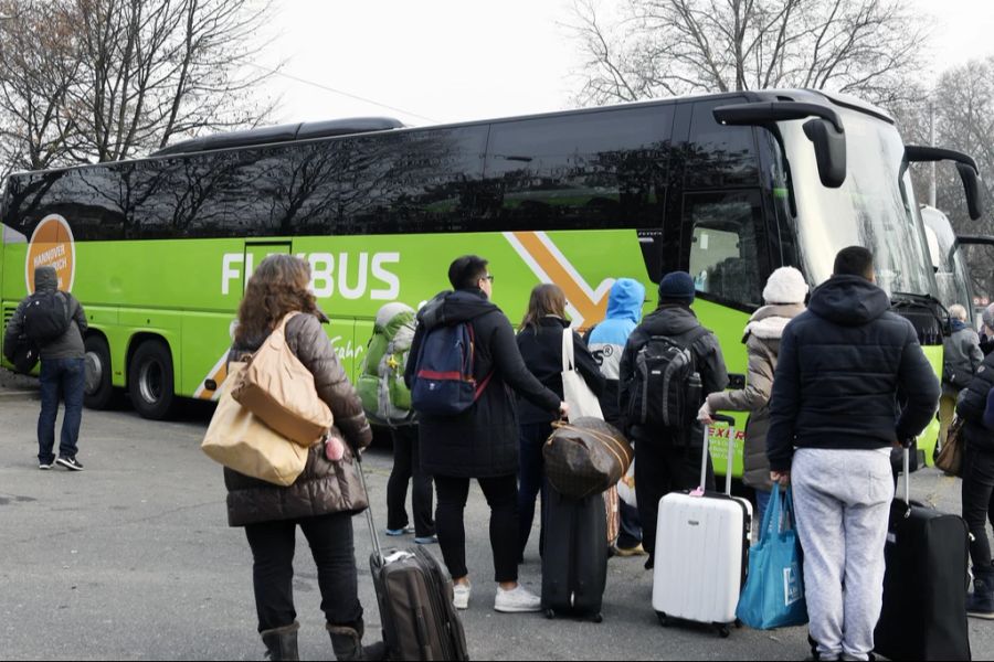 Flixbus erweitert jetzt sein Angebot für Reisen aus der Schweiz nach Deutschland.