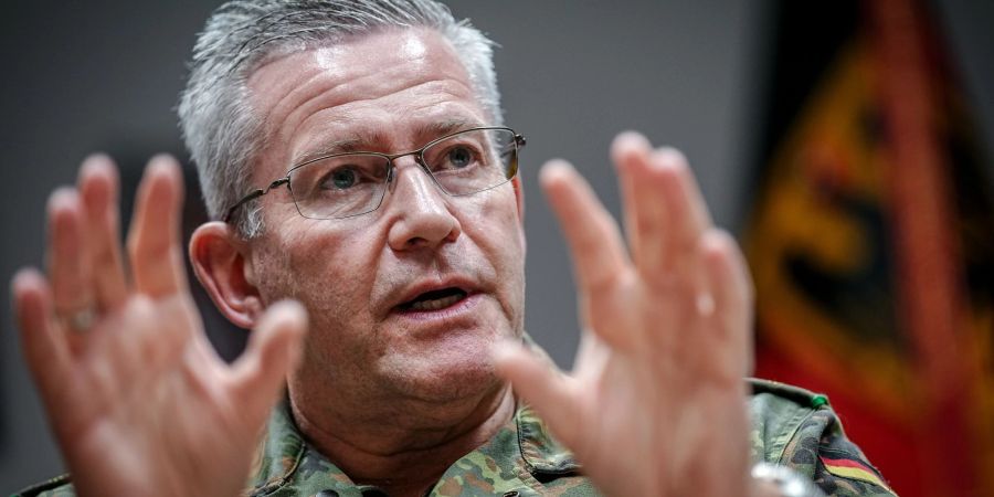 Wie wird im Verteidigungsfall vorgegangen? Um diese Frage zu klären, wird laut Generalleutnant André Bodemann ein neuer Operationsplan Deutschland (OPLAN) erstellt.