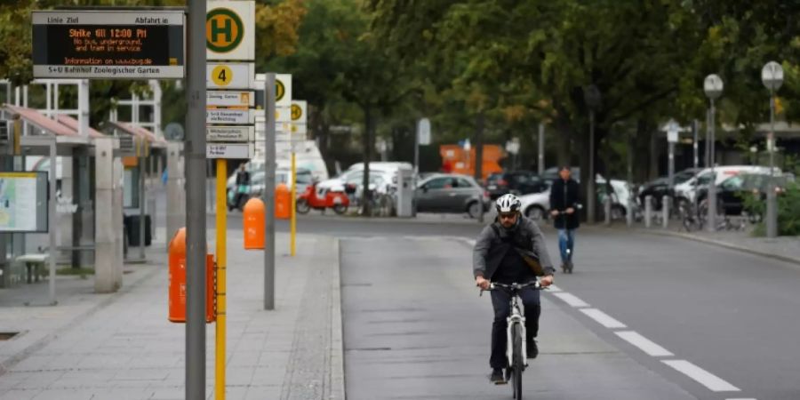 Fahrradfahrer sollen mehr eigene Spuren bekommen